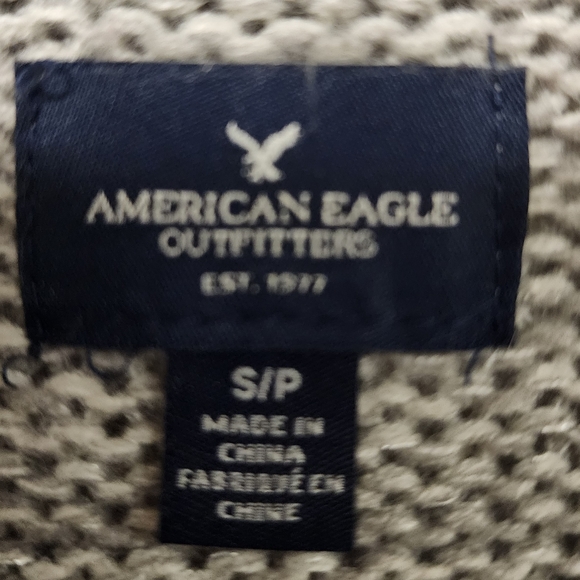 American Eagle Women's Open Front Gray/Black/White Aztec Design Cardigan Sz S - Picture 8 of 8